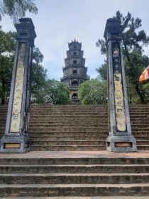 Số hóa hiện vật tại chùa Thiên Mụ- Huế