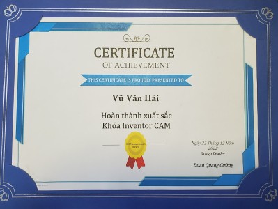 Kỹ sư thiết kế Vũ Văn Hải nhận chứng chỉ hoàn thành xuất sắc khóa TK Inventer